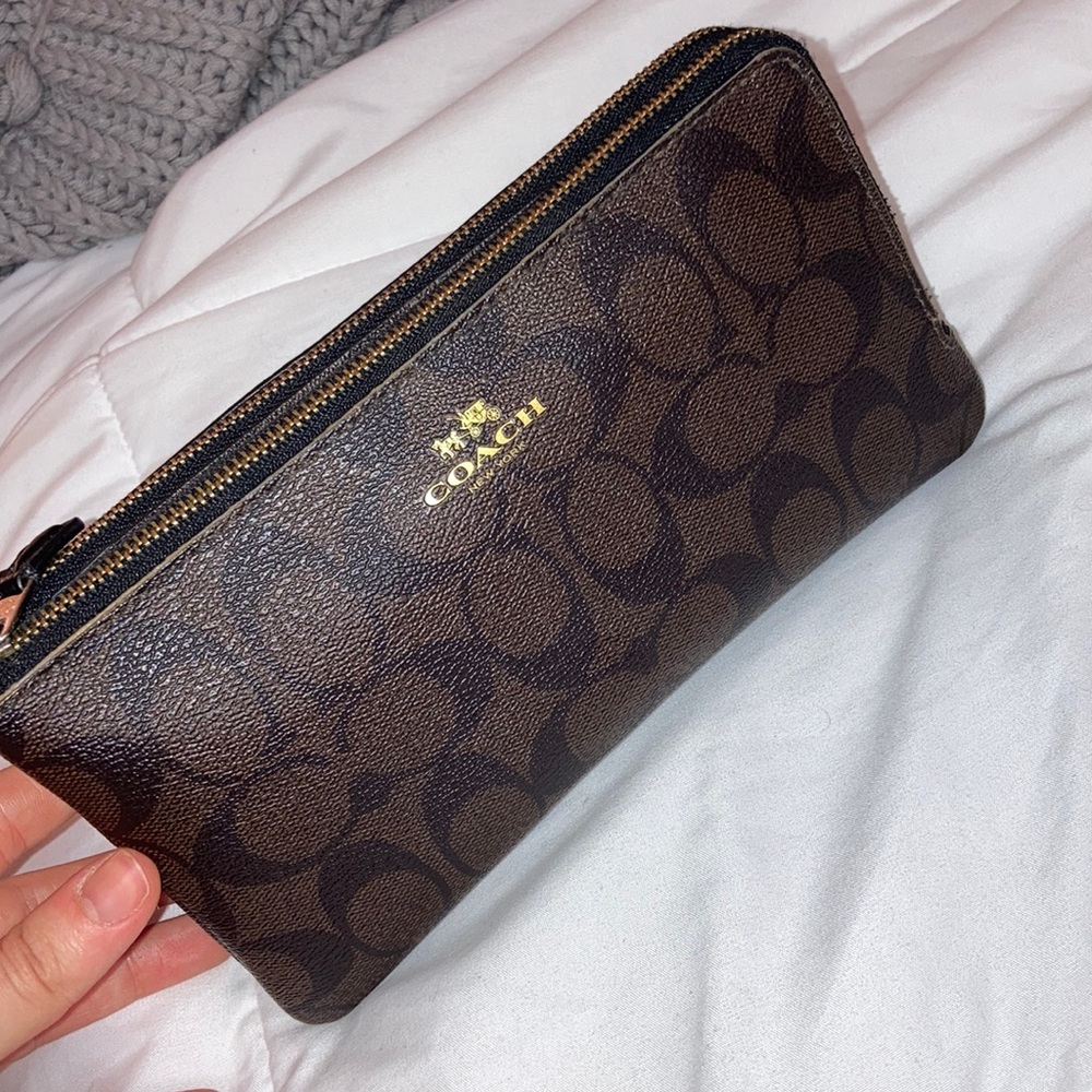 New coach brown wallet